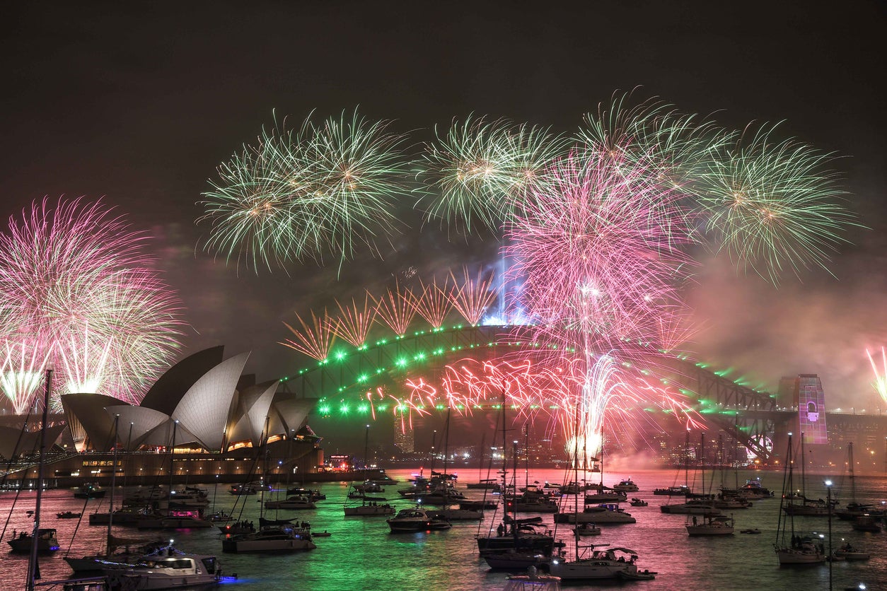 Sydney’s harbourside NYE celebrations go off with a bang
