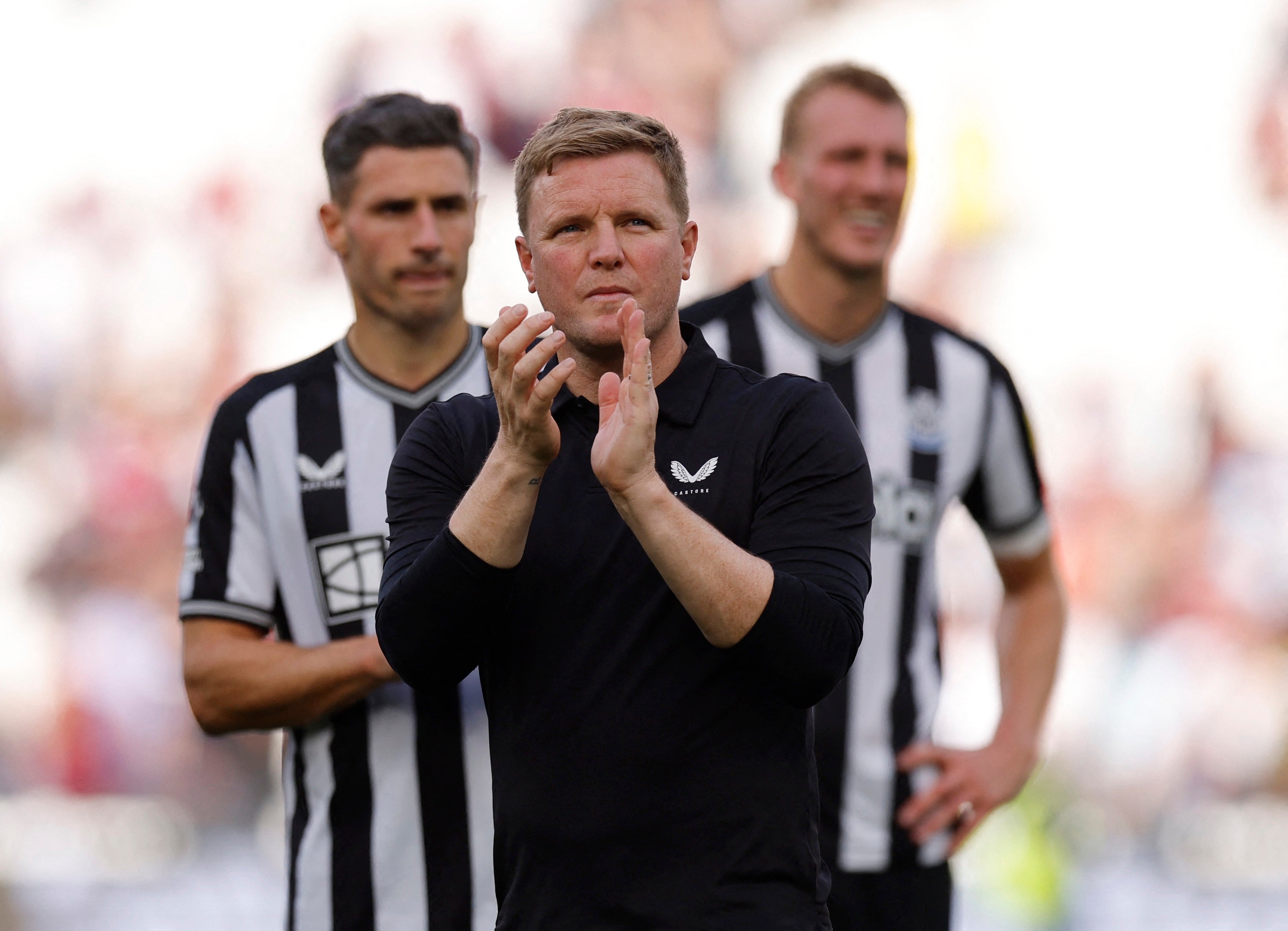 Eddie Howe salutes Newcatle fans after a draw at West Ham
