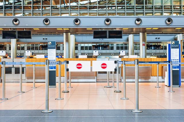 <p>Flights were suspended at Hamburg airport over an email threat  </p>
