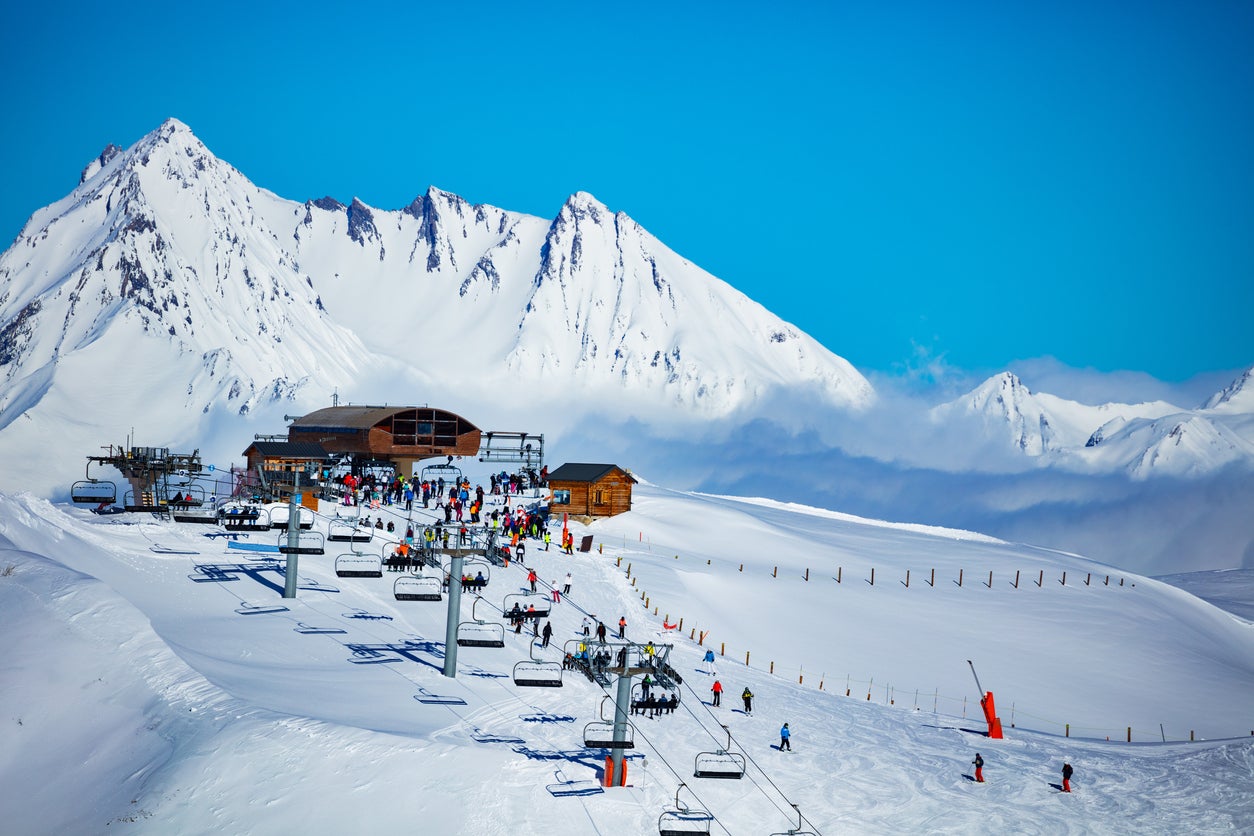 <p>Les Arcs is part of the Paradiski area, the second-largest linked ski area in the world </p>