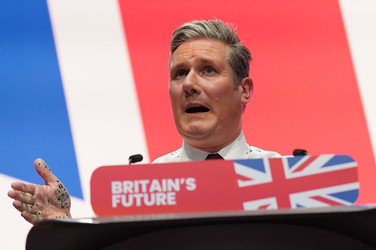 Starmer vows ‘mission government’ as he asks Tory voters to ditch ‘dangerous populists’ and join Labour