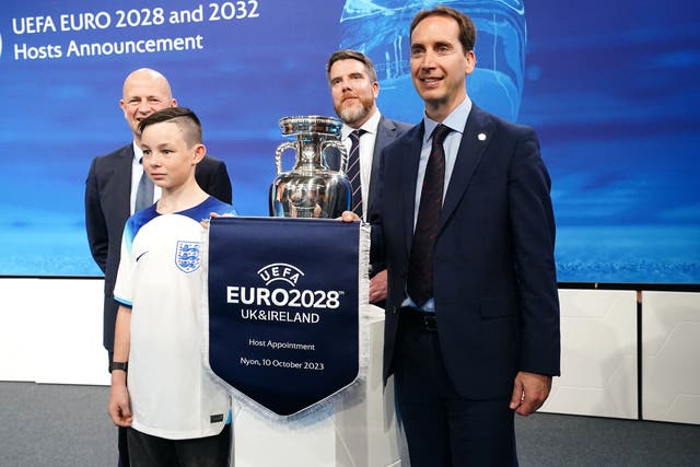 FA chief executive Mark Bullingham (right) says it is vital that Euro 2028 is open to as many people from the UK and Ireland as possible (Mike Egerton/PA)