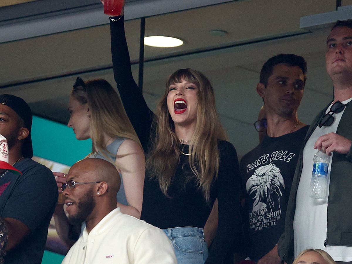 Was Taylor Swift at Travis Kelce’s game a PR move? Was Taylor Swift at Travis Kelce’s game a PR move?