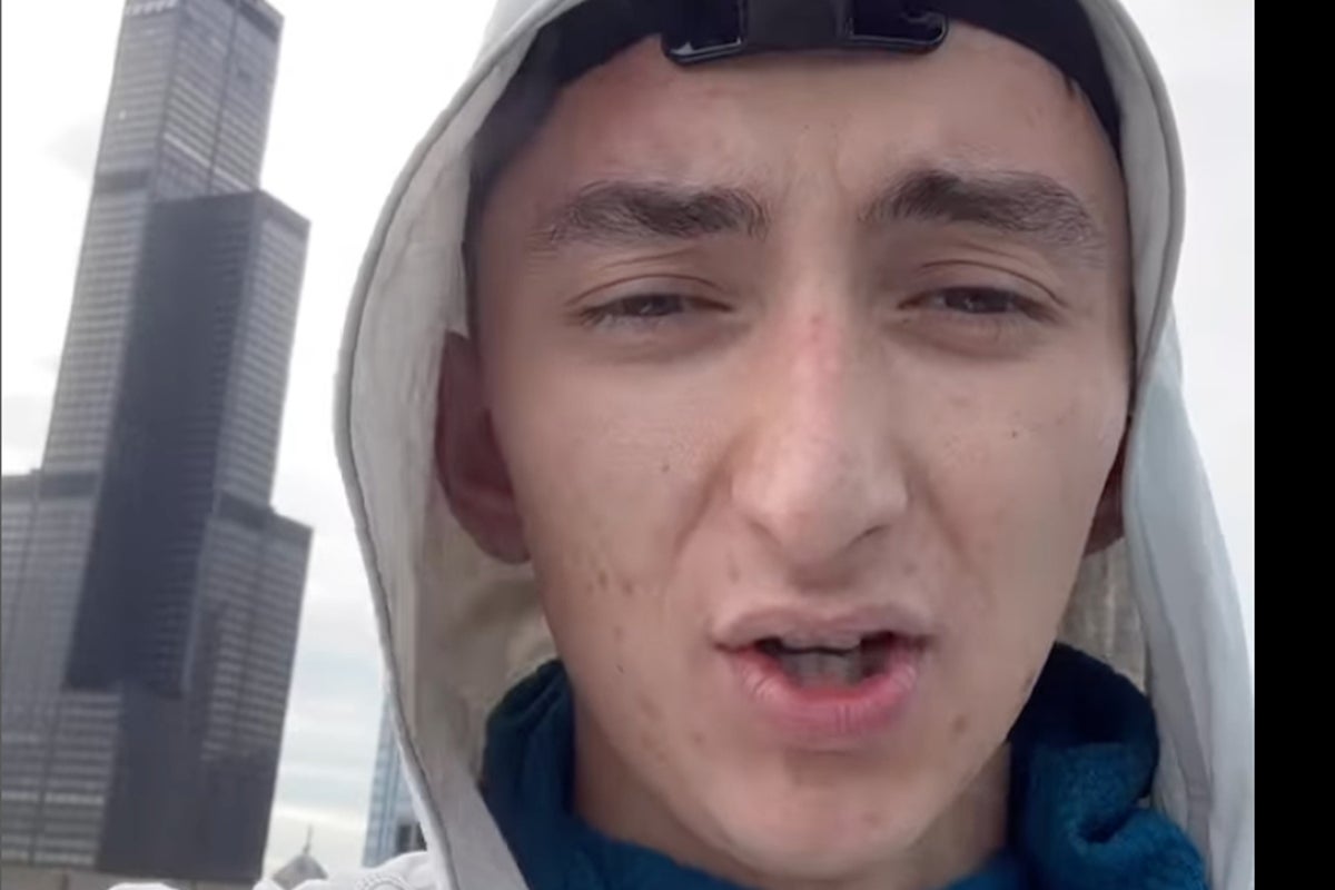 ‘Pro-life Spiderman’ arrested for climbing Chicago skyscraper that houses Israeli consulate