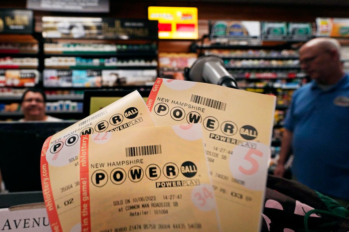 Грешка в лотарията на Айова изпраща победителите на Powerball в емоционално влакче