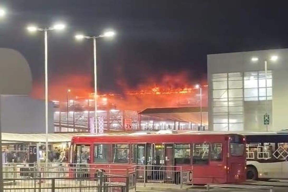 Luton Airport closed as fire rips through car park