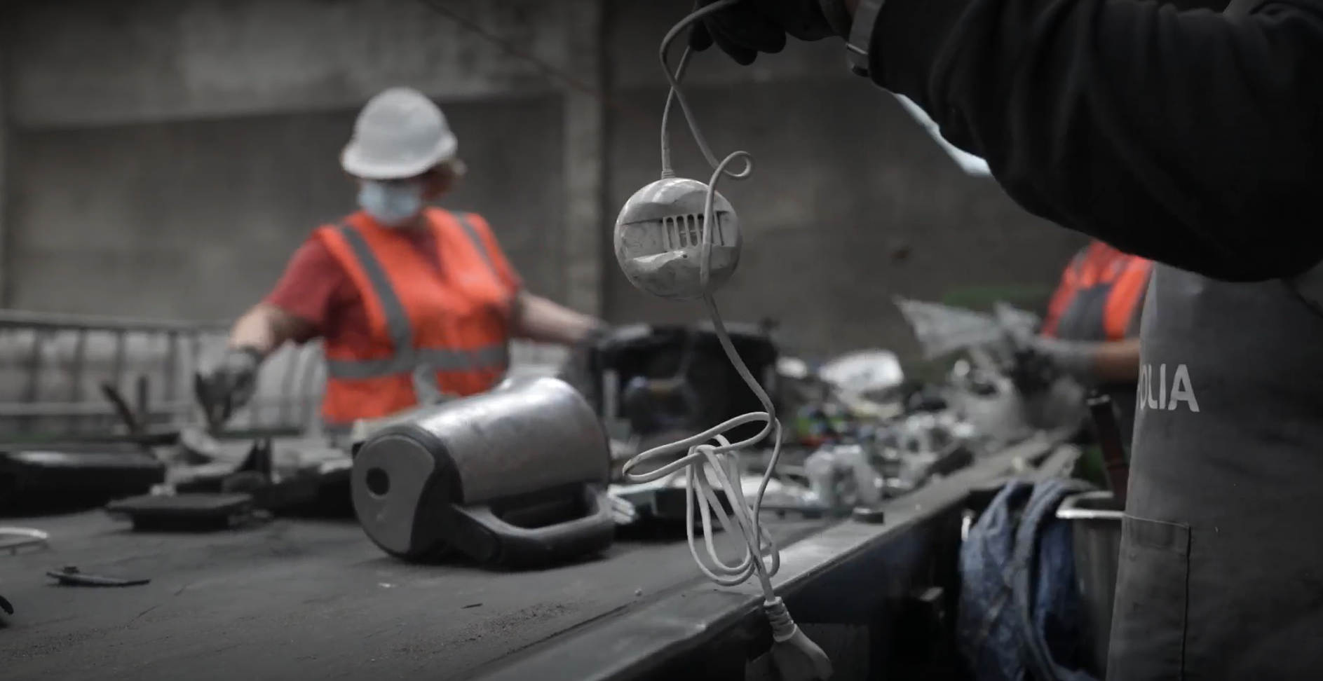 Small e-waste sorting in Portugal at Veolia center