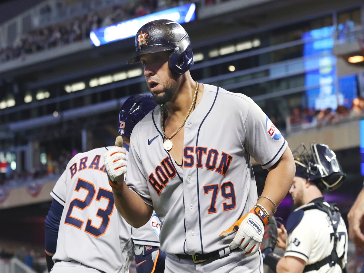 José Abreu homers again to power the Astros past the Twins 3-2 and