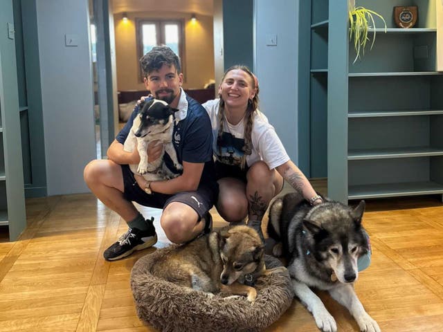 <p>Max with Sorcha and their dogs Pecan, Brenan and Stringer Bell</p>