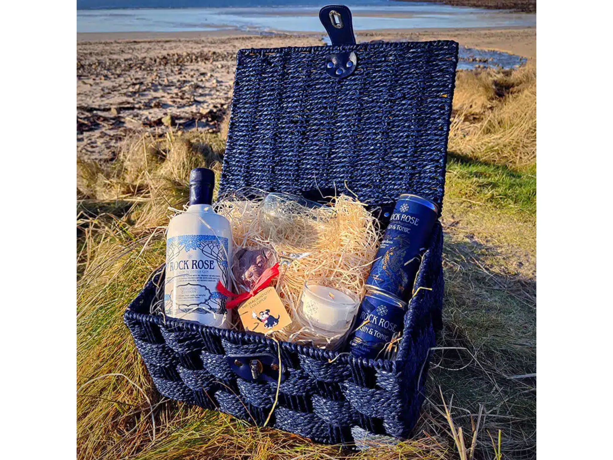 Dunnet Bay rock rose gin hamper