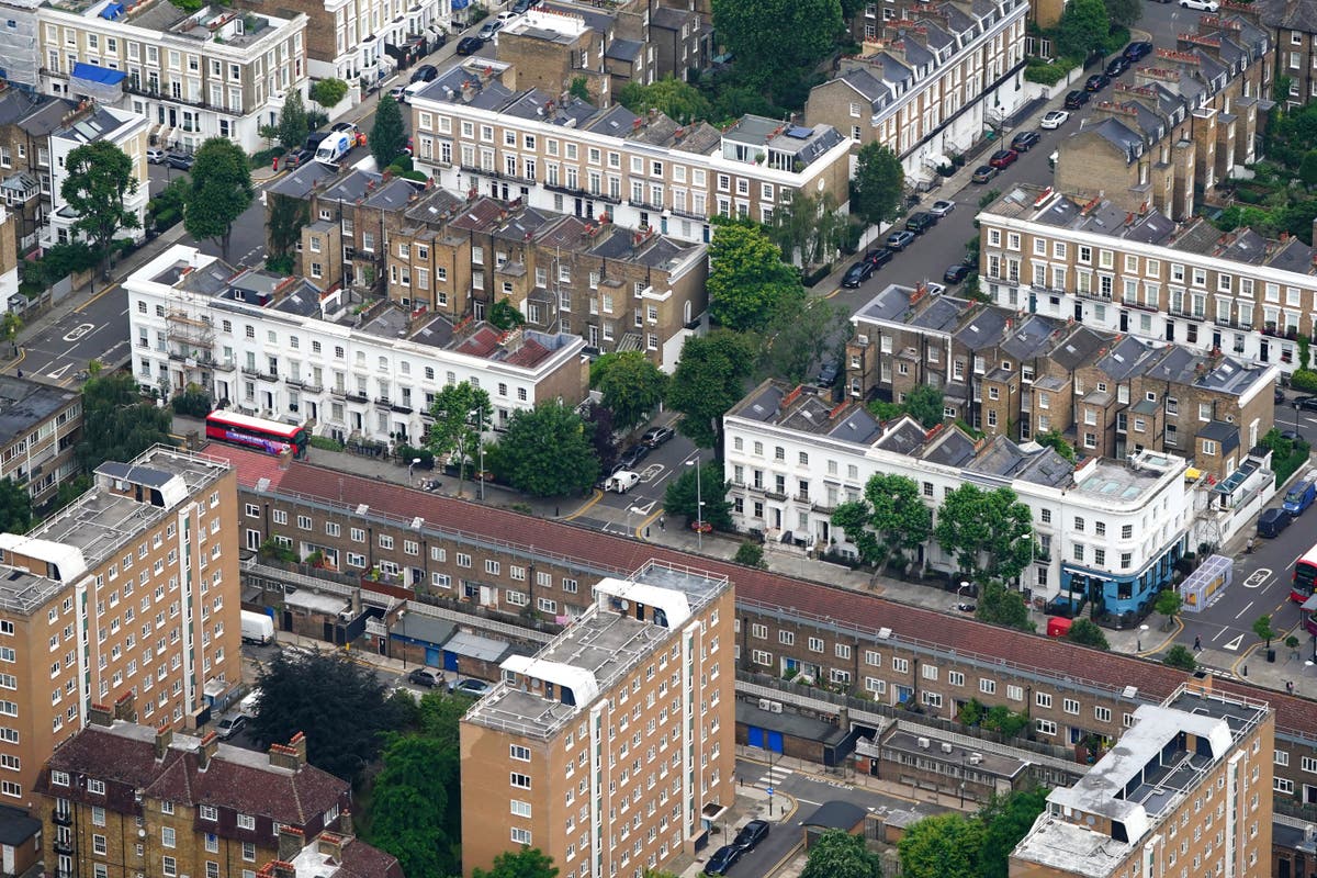 Councils spend £1.7bn on temporary accommodation amid homelessness ‘crisis’ Councils spend £1.7bn on temporary accommodation amid homelessness ‘crisis’