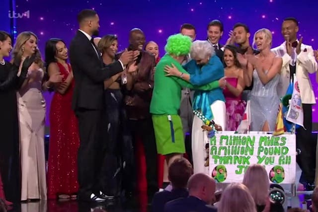 <p>Angela Rippon delights elderly Pride of Britain winner as they dance together on stage.</p>