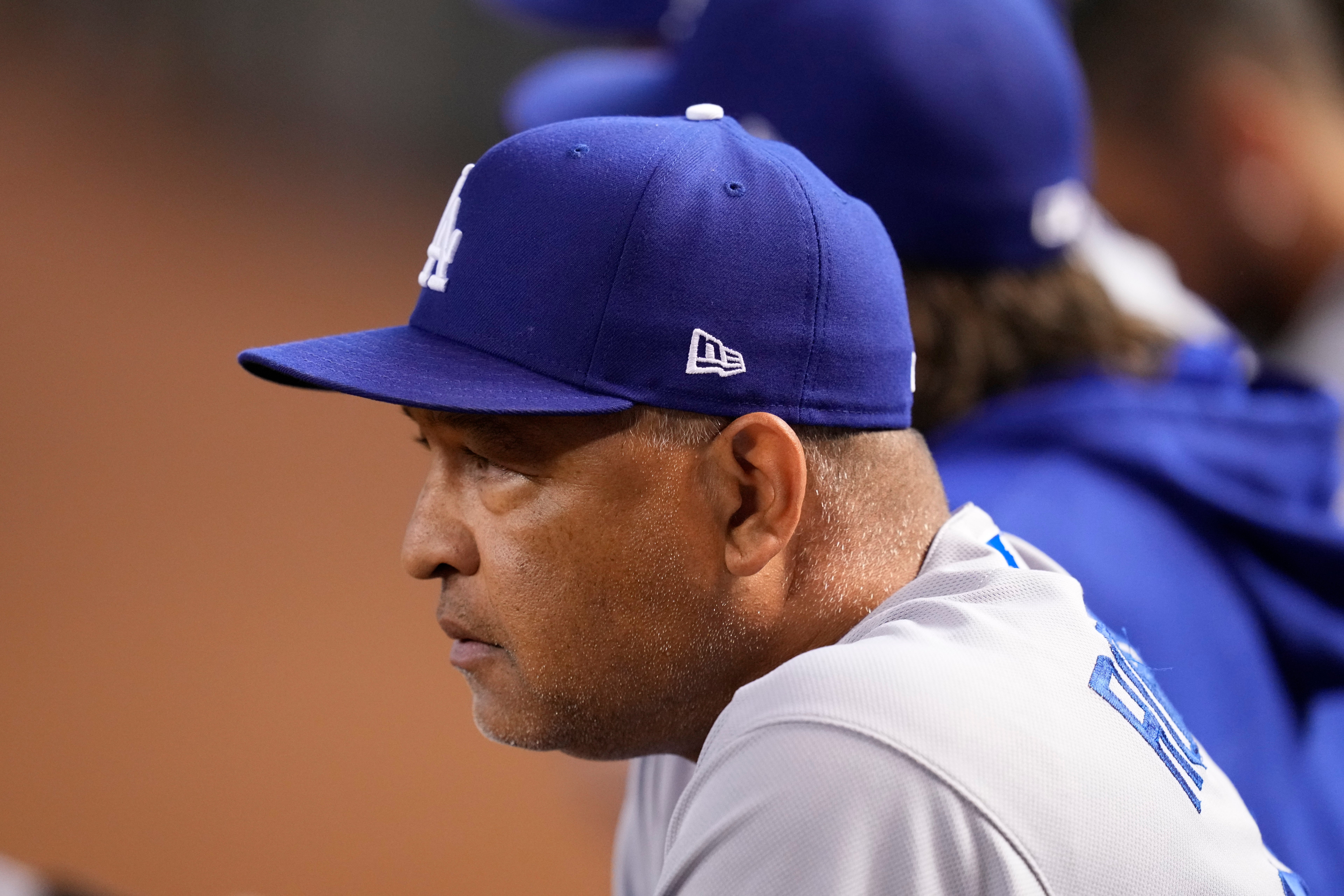 DAVE ROBERTS DODGERS
