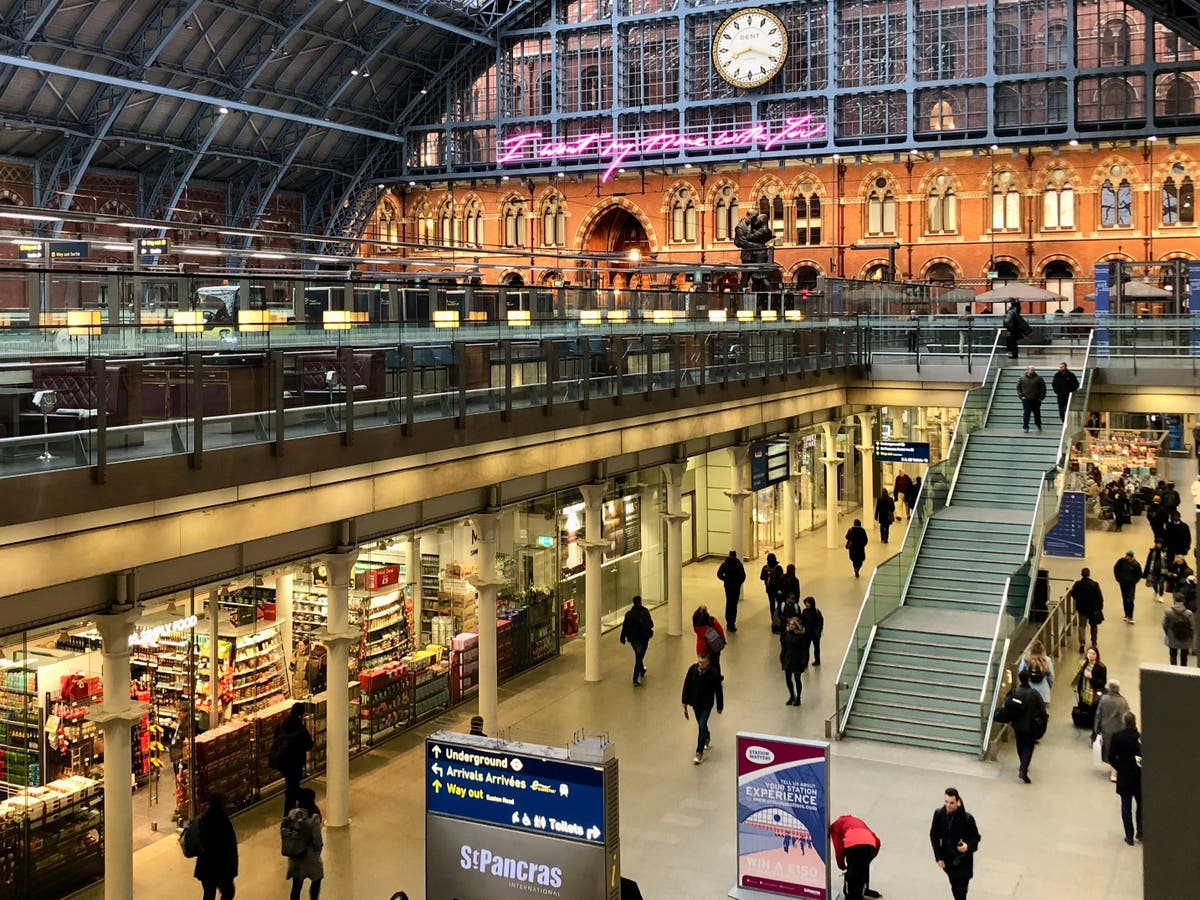 Eurostar cuts London-Paris rail fares for passengers with plenty of flexibility