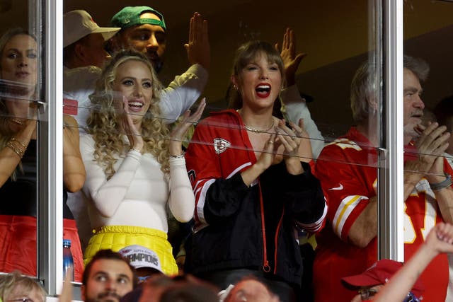 <p>Taylor Swift’s worn at the Chiefs game hints at Travis Kelce romance</p>