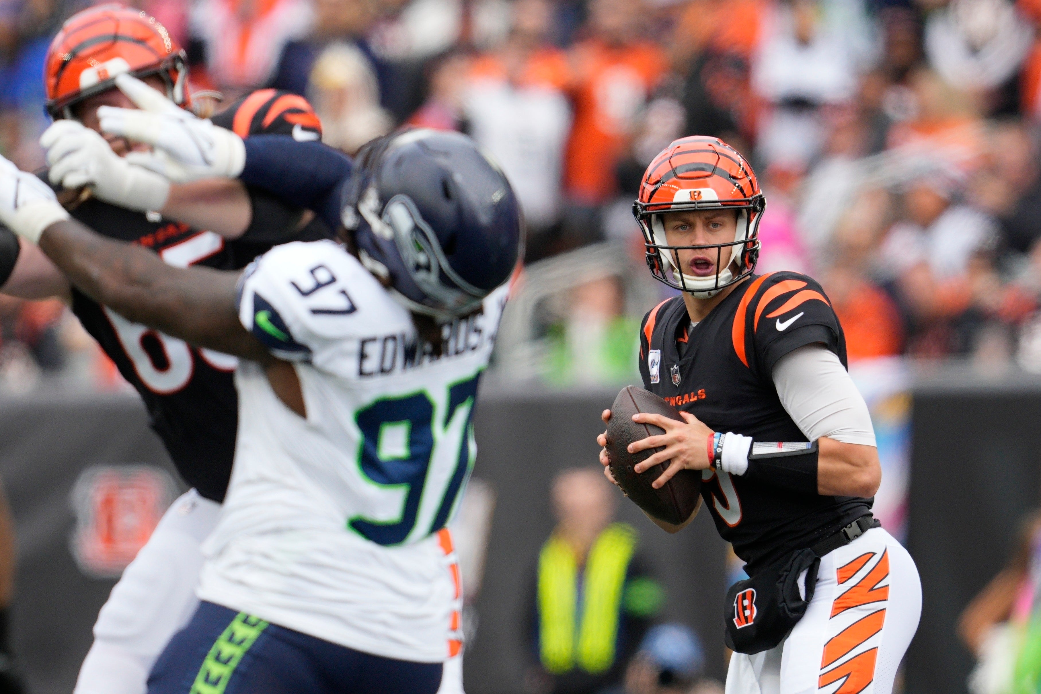 SEAHAWKS-BENGALS