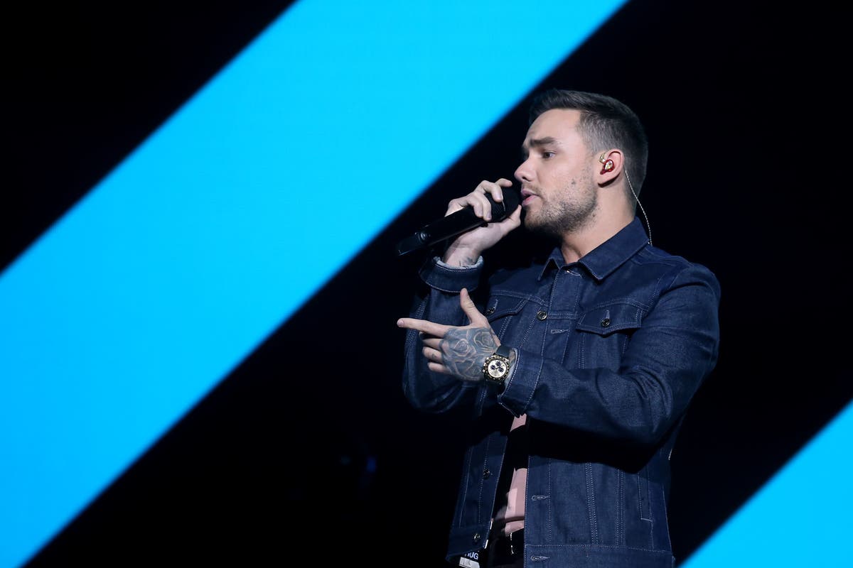 Ex-One Direction star Liam Payne banned from driving after admitting speeding Ex-One Direction star Liam Payne banned from driving after admitting speeding