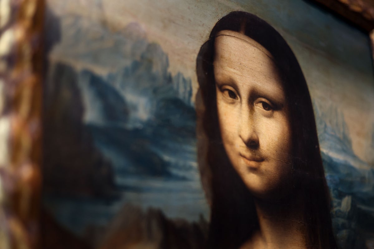 Mona Lisa copy to go under the hammer in Paris auction