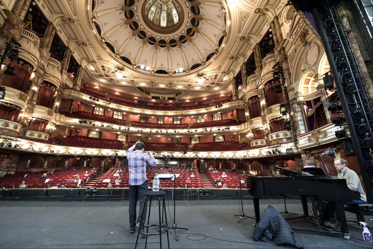 English National Opera cuts risk ‘killing off of art form’, warn prominent music directors English National Opera cuts risk ‘killing off of art form’, warn prominent music directors