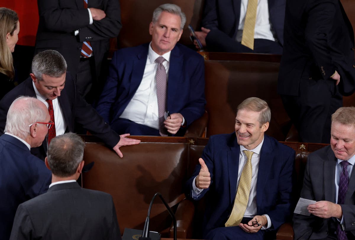 Jim Jordan braces for second House speaker vote today after humiliating defeat – LIVE Jim Jordan braces for second House speaker vote today after humiliating defeat – LIVE