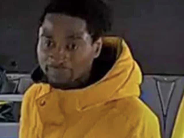 <p>Police are looking for this man after a teenager was attacked for wearing a turban</p>