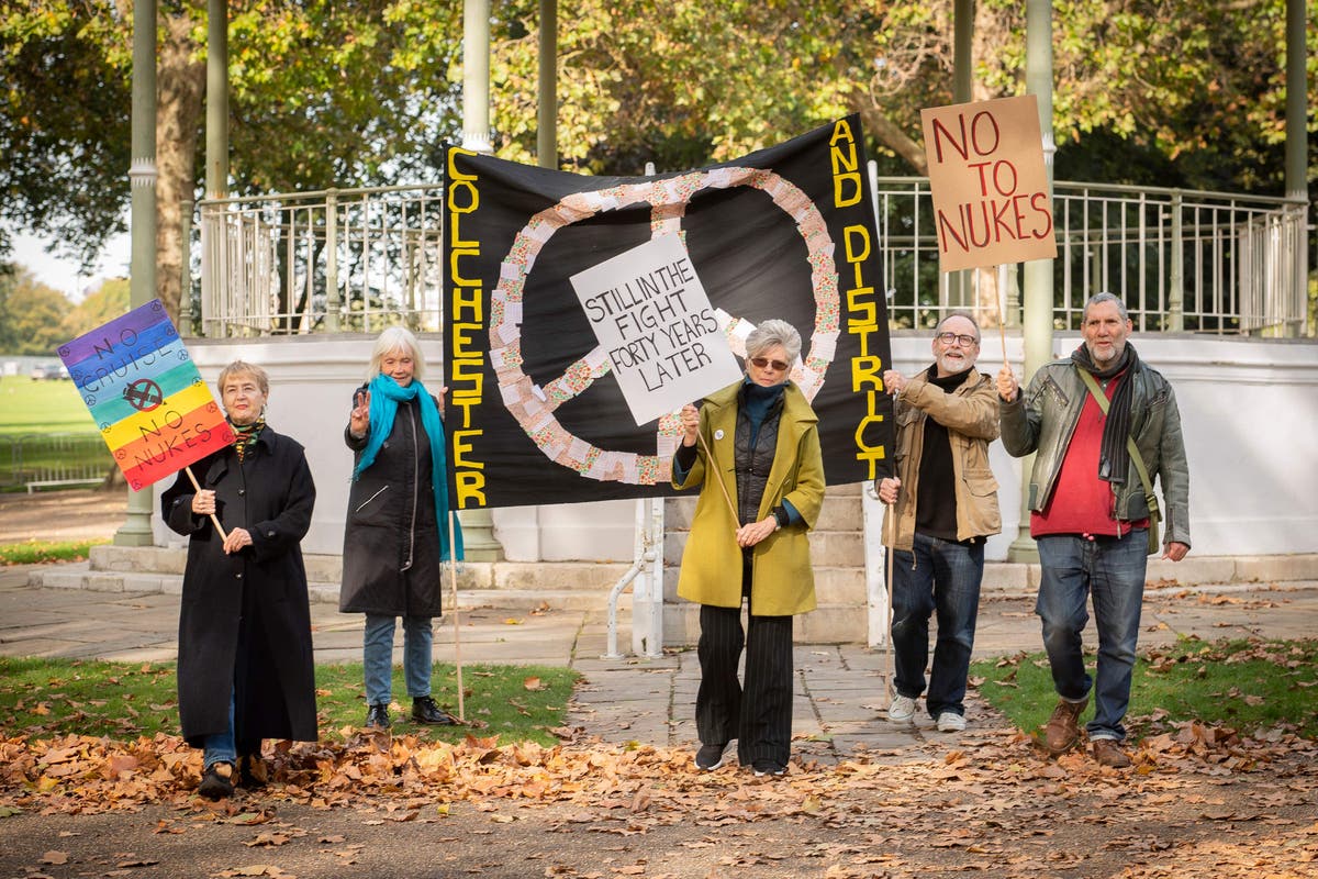 Oxfam reunites peace march protesters forty years on