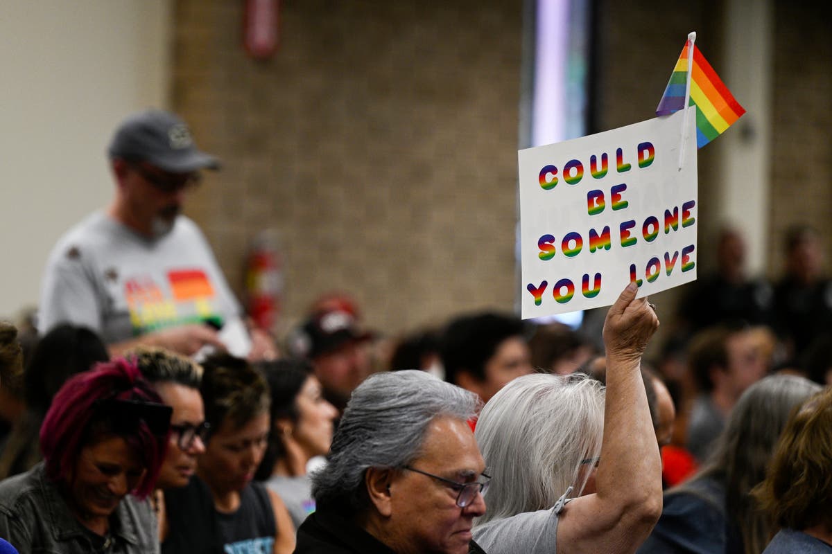Judge blocks California school district policy to notify parents if their child changes pronouns Judge blocks California school district policy to notify parents if their child changes pronouns