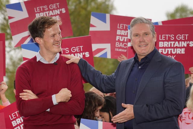 <p>Keir Starmer with his winning Mid Beds candidate, Alistair Strathern </p>