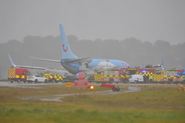 <p>A passenger plane skidded off the runway at Leeds Bradford airport  </p>
