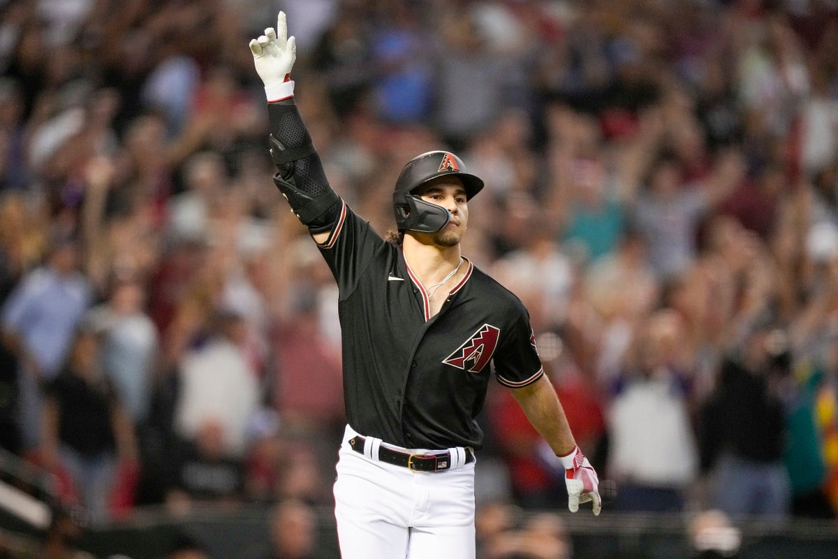 Thomas’ tying homer, Moreno’s decisive hit send D-backs over Phillies 6-5, ties NLCS at 2 games