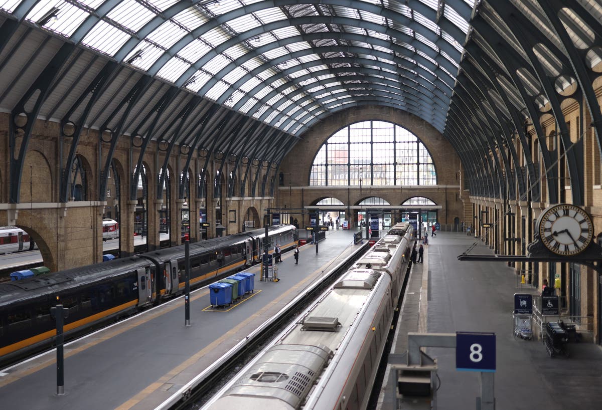 London King’s Cross Station Forced To Close As Storm Babet Brings ...