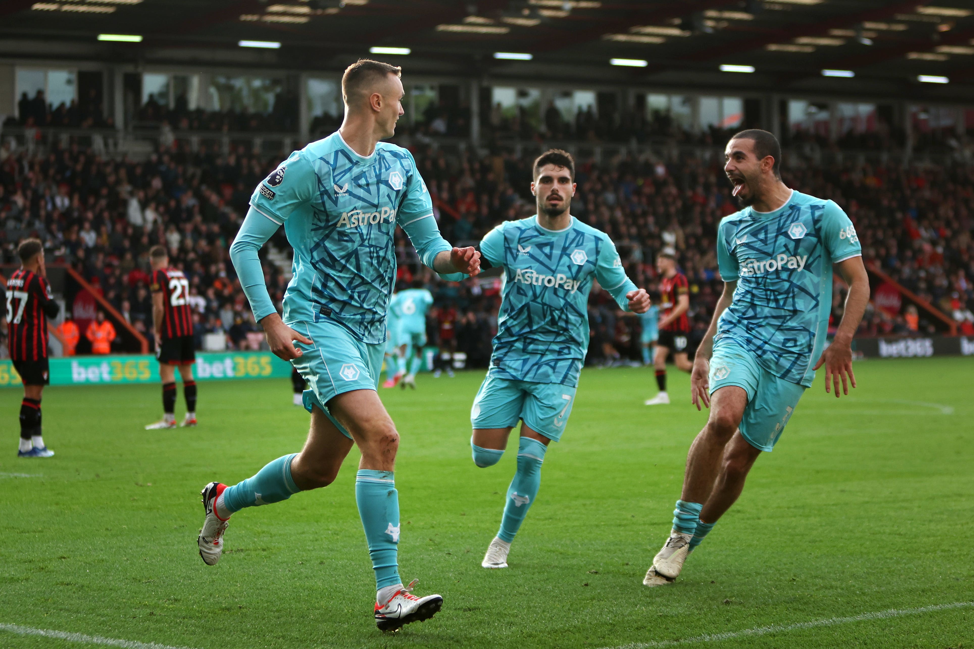 Wolverhampton Wanderers’ Sasa Kalajdzic (left) celebrates scoring their side’s winner (Kieran Cleeves/PA)