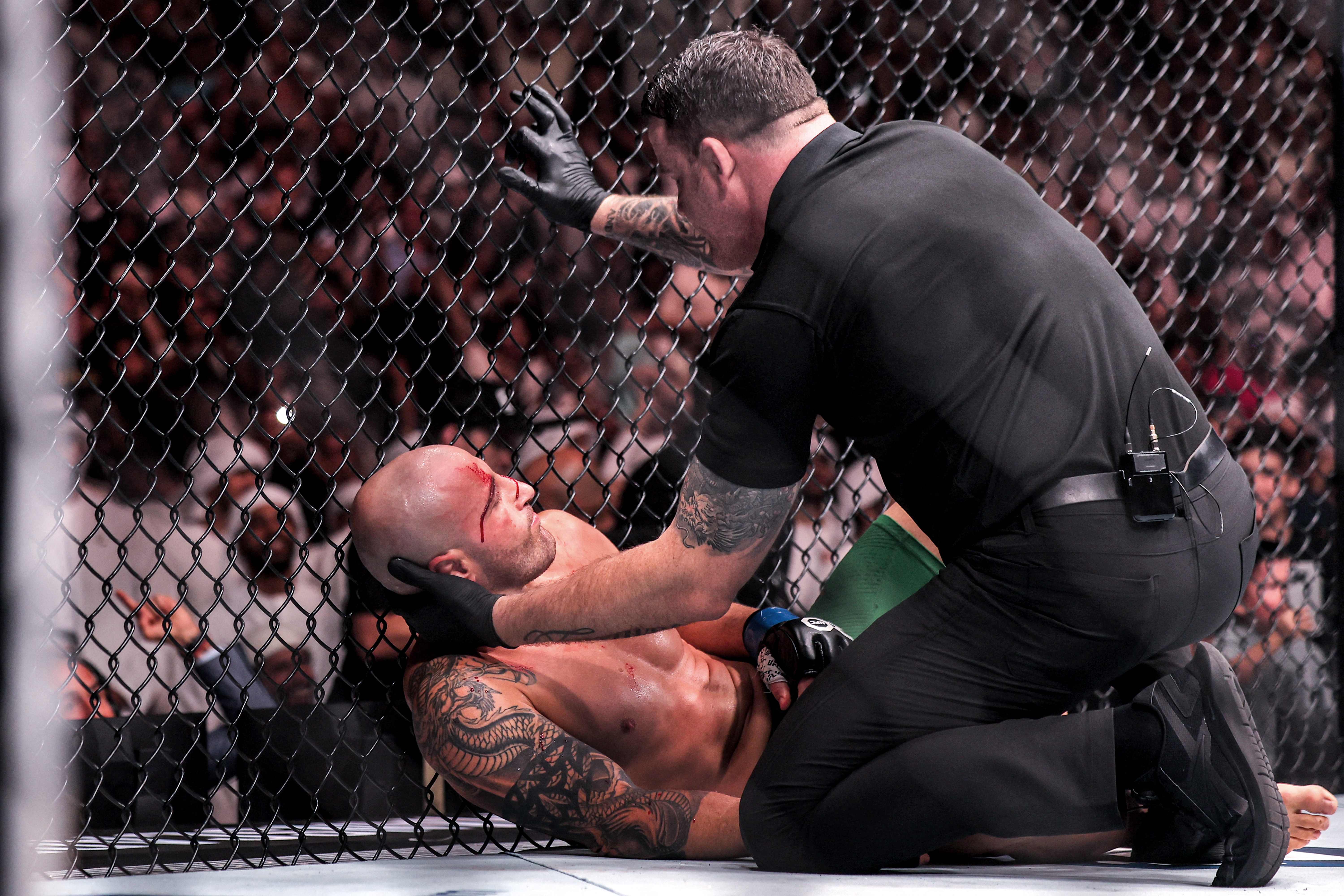 Volkanovski was left bloodied by the fight-ending sequence