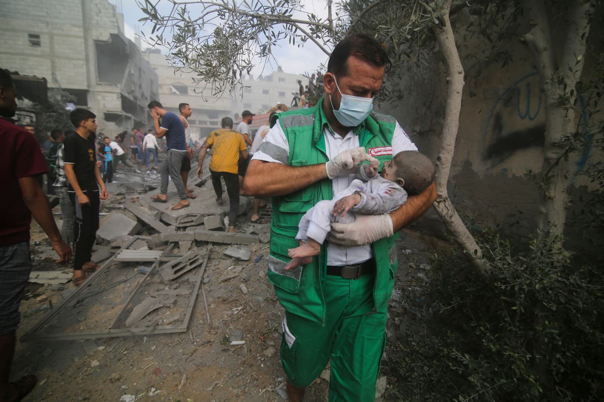 UK working on getting trapped Britons out of Gaza as humanitarian crisis unfolds