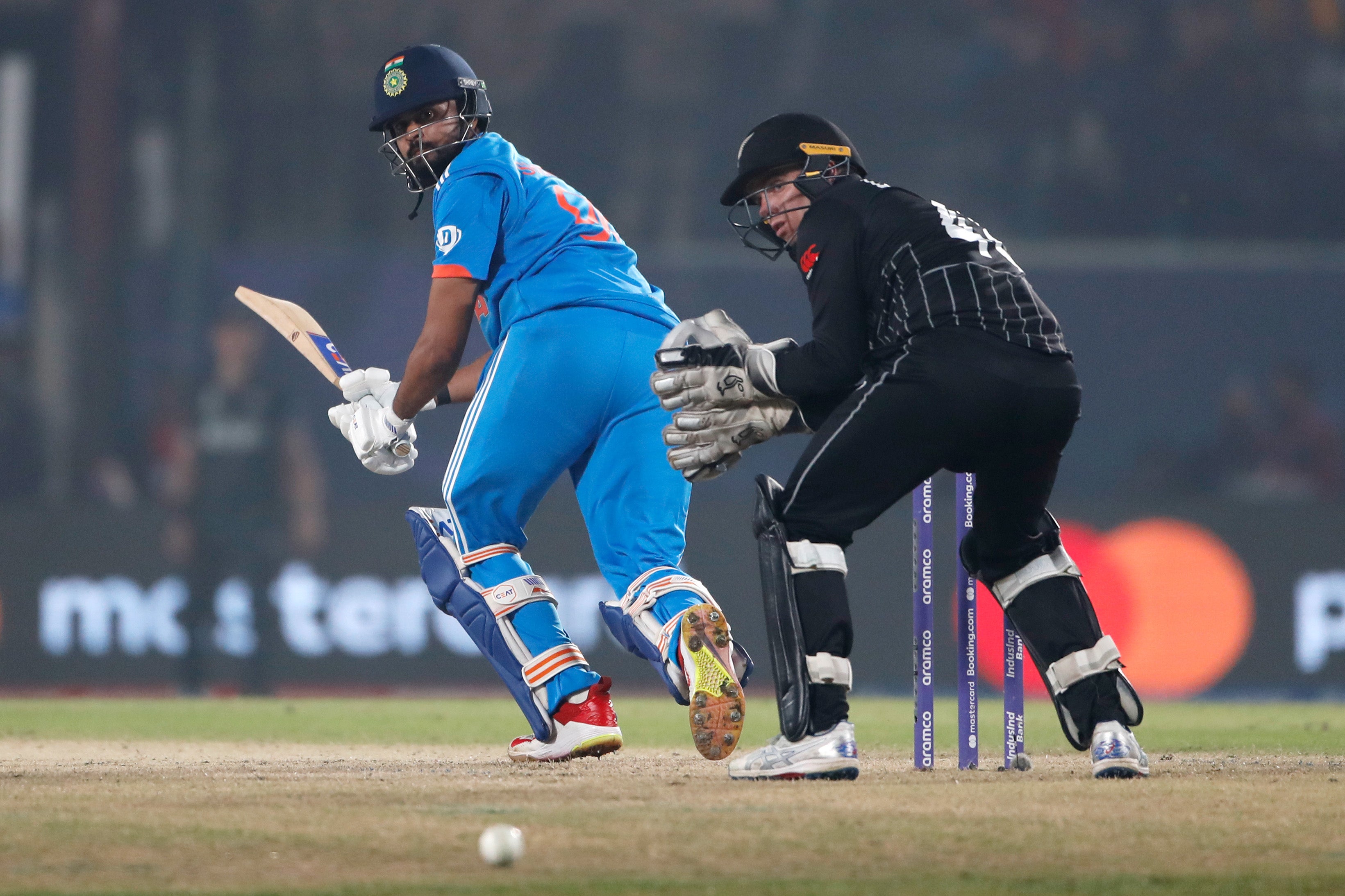 India Vs New Zealand Live Cricket Result And Scorecard From World Cup As Hosts Win By Four 1863