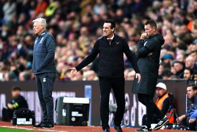 Aston Villa manager Unai Emery (centre) saw his side beat David Moyes’ West Ham 4-1 on Sunday (Nick Potts/PA)