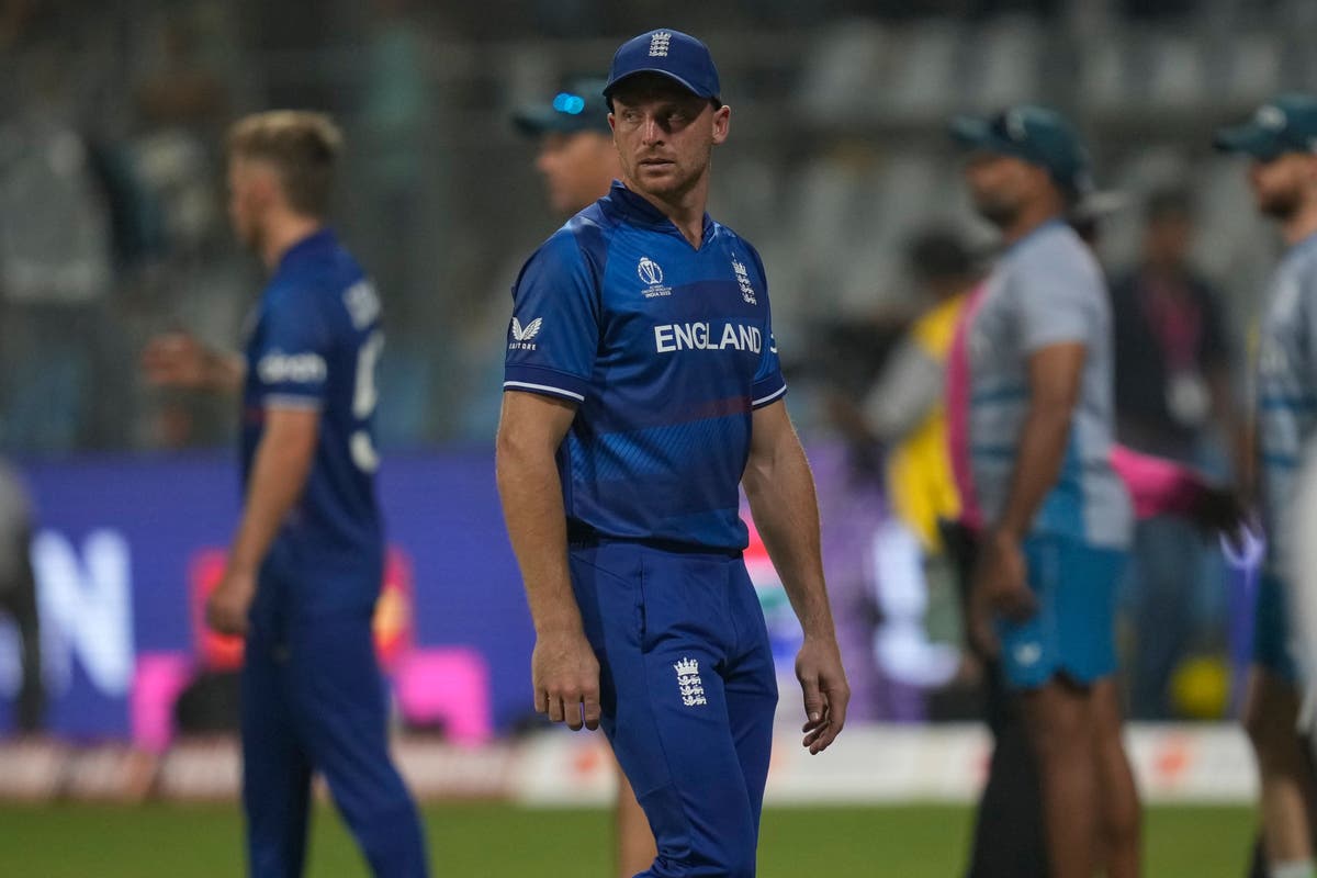 Muddled selection, ageing squad and no new blood &ndash; England&rsquo;s World Cup problems