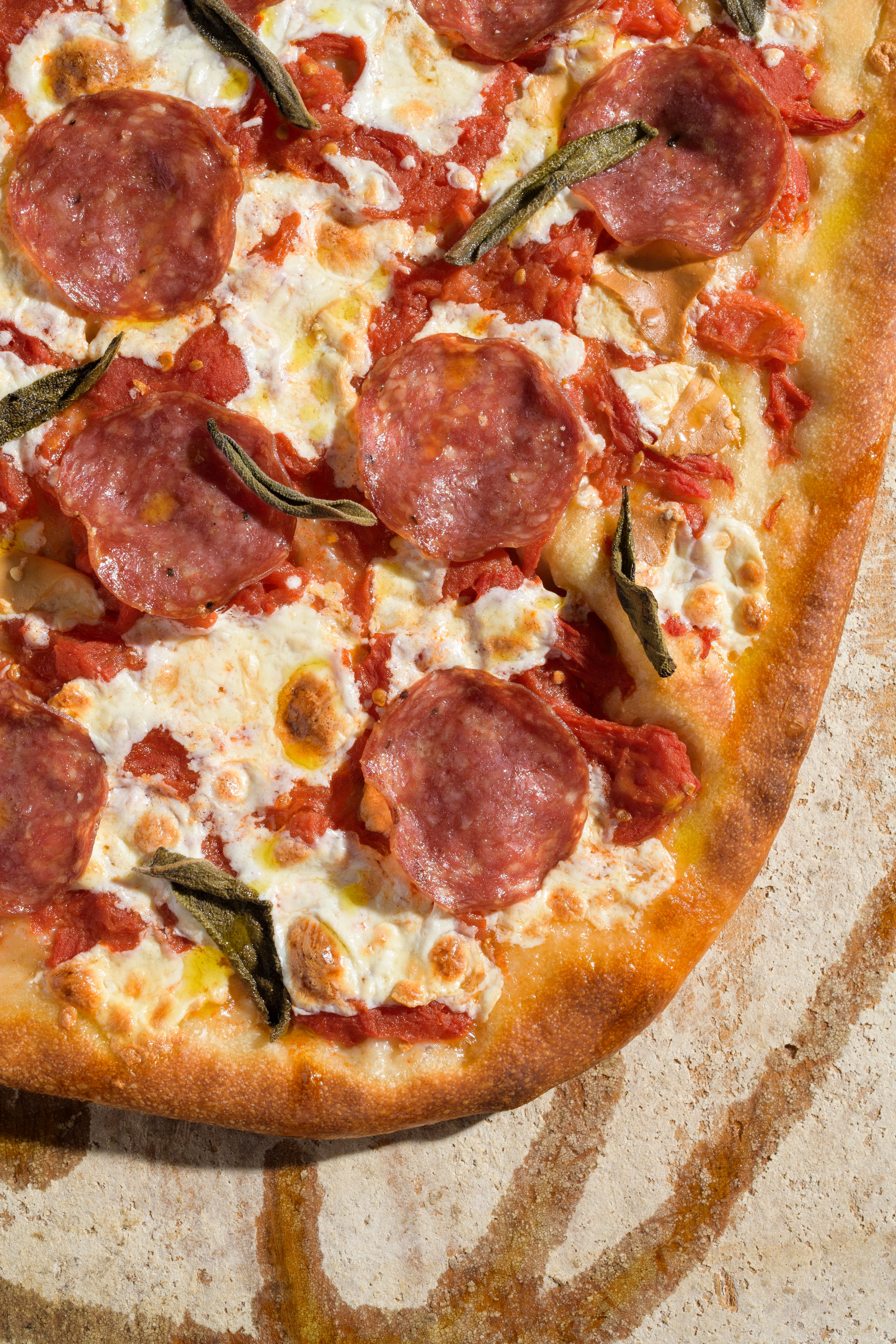 Food-MilkStreet-Salami Pizza