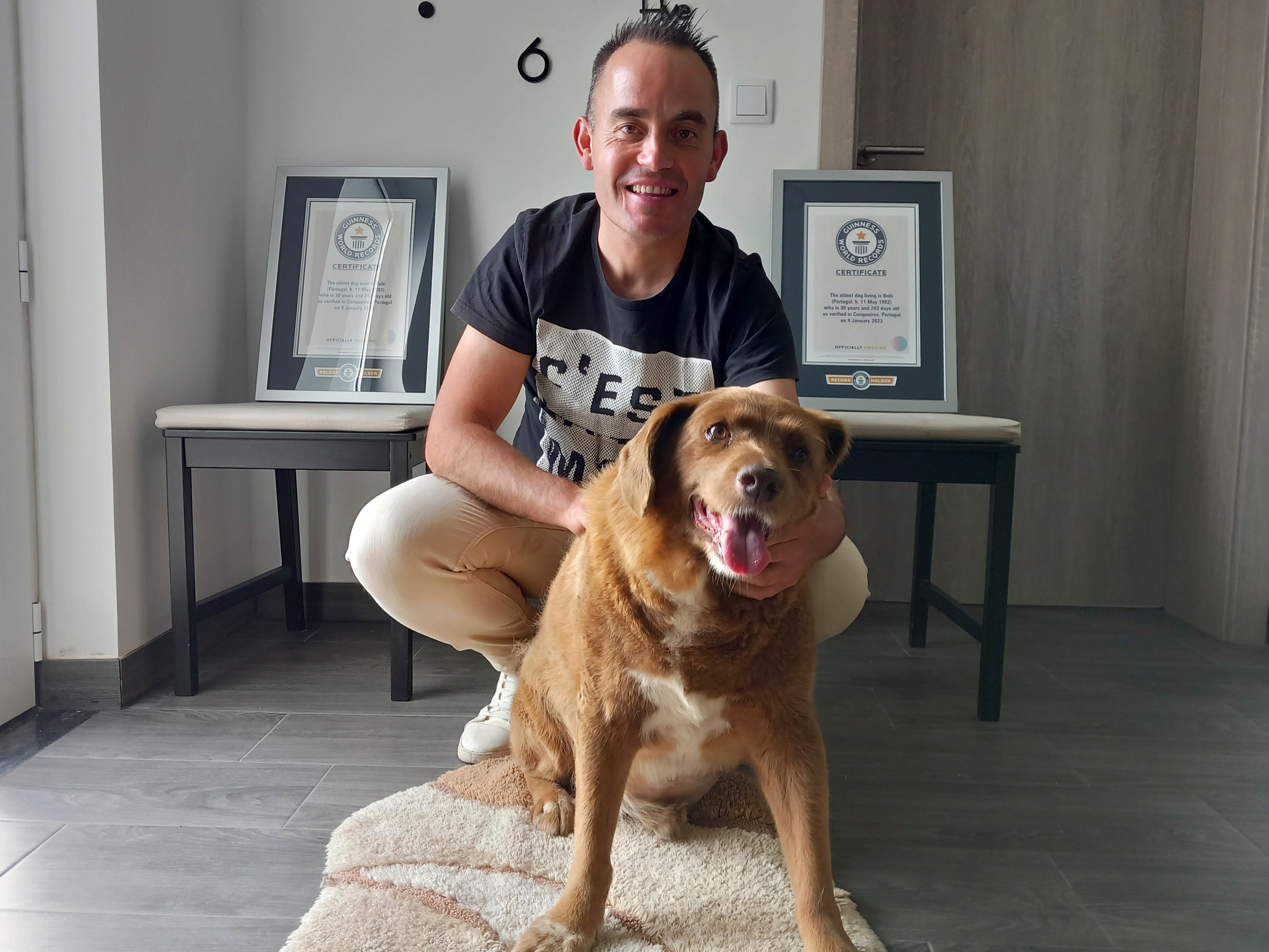 Bobi with his owner Leonel Costa