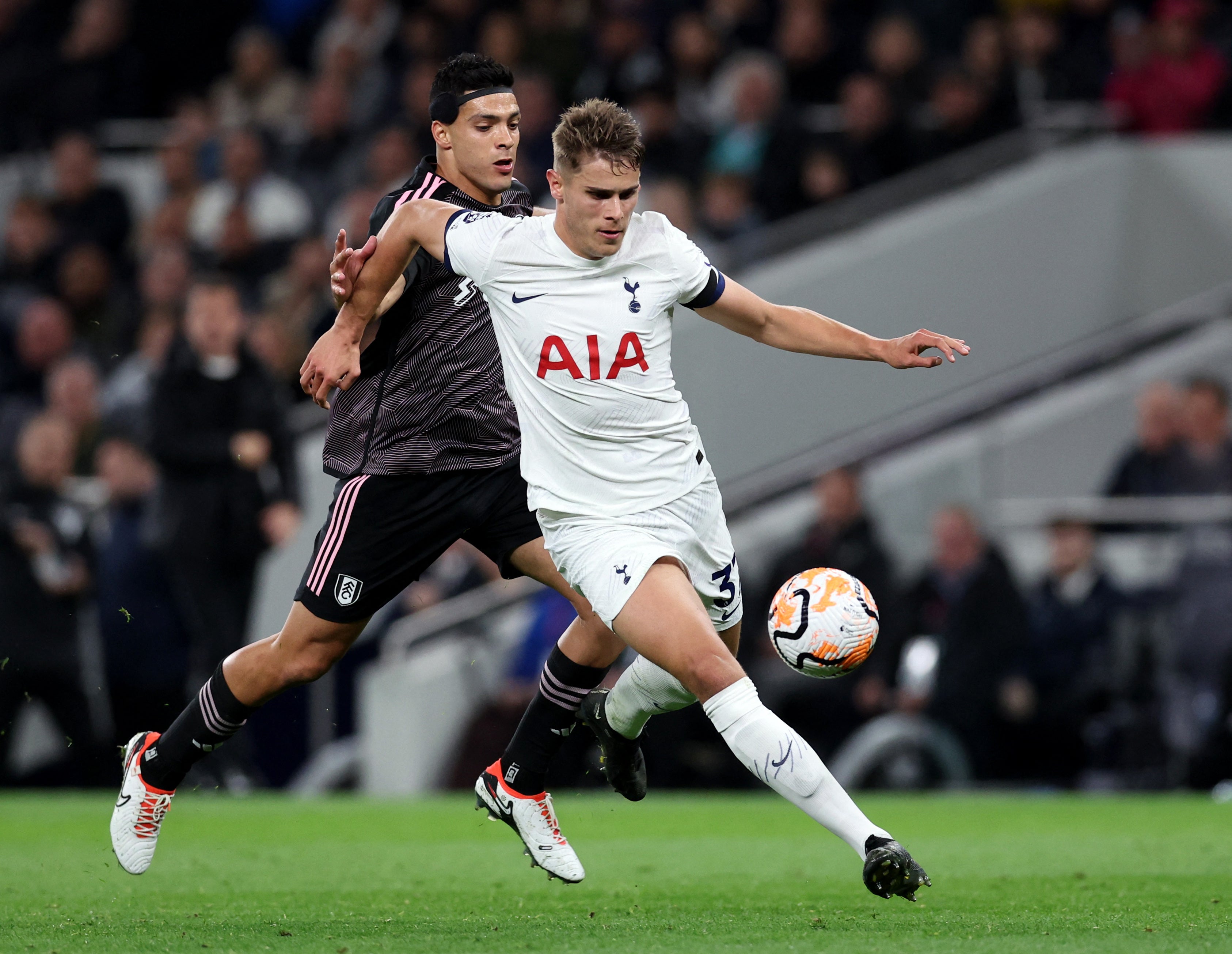 Micky van de Ven won a crucial challenge for the opening Tottenham goal