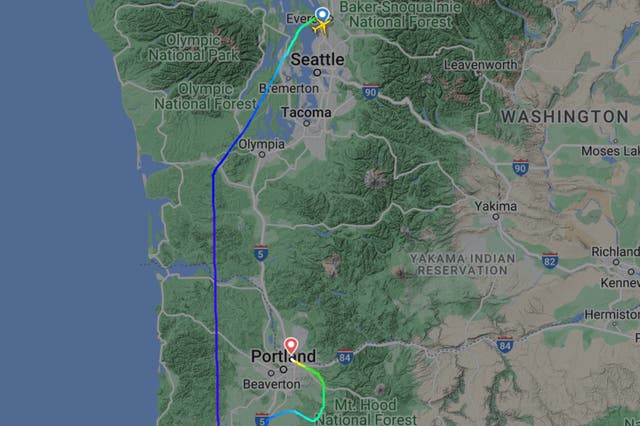 <p>Emergency landing: Flightpath of Horizon Air 2059 from Everett, diverted to Portland</p>