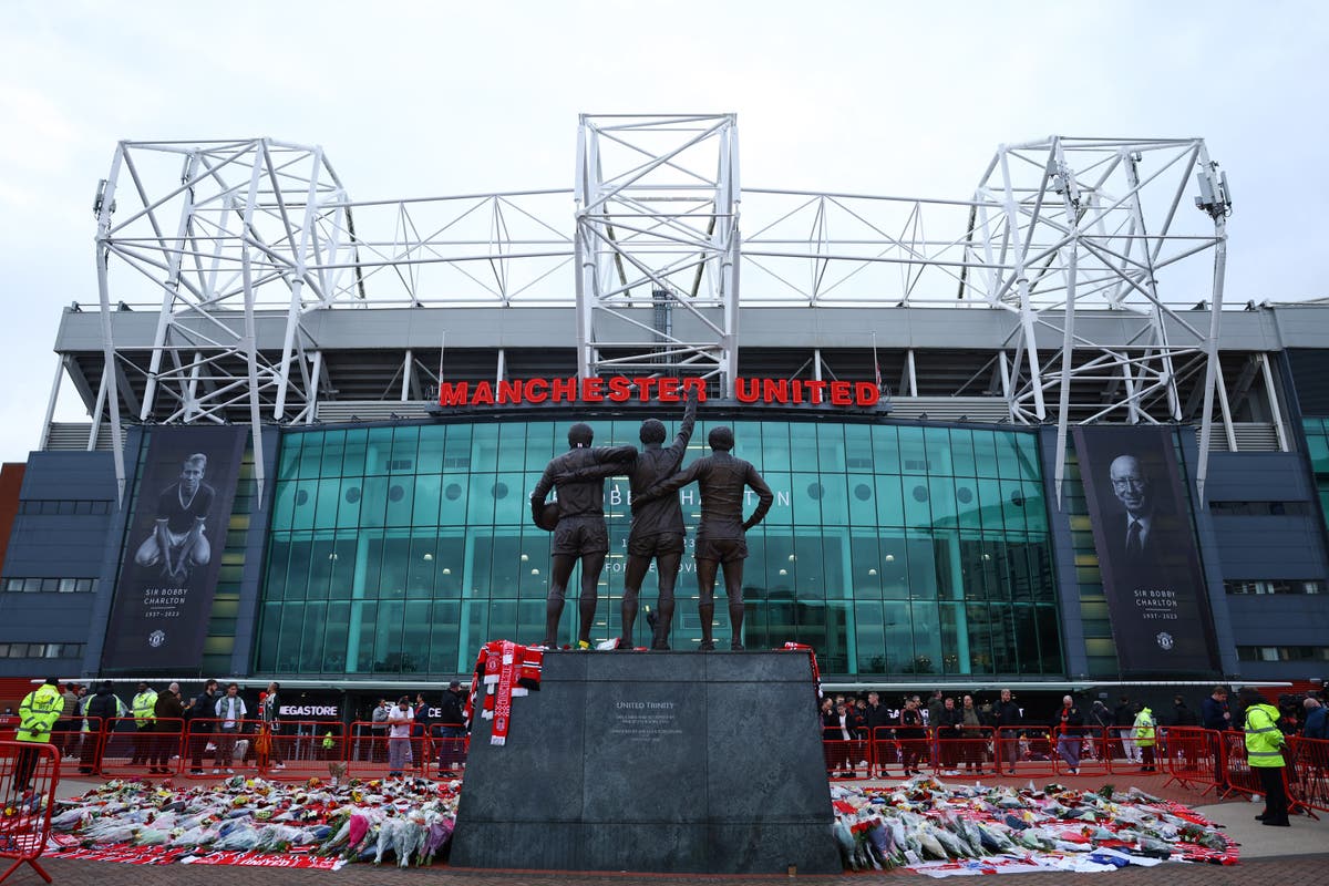 Manchester United vs Copenhagen LIVE: Champions League updates after Sir Bobby Charlton tributes