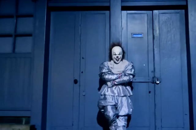 <p>Pennywise-style clown stalking Scottish streets creates ‘game for the nation’.</p>