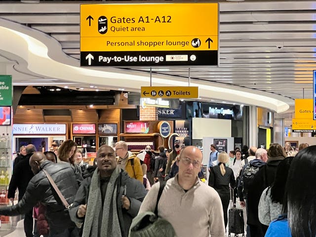 <p>Madding crowd? A pay-to-use lounge might be the airport answer</p>