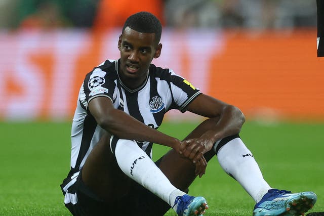 <p>Alexander Isak picked up a groin injury in Newcastle’s defeat to Borussia Dortmund </p>