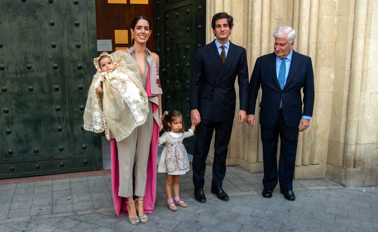 <p>Carlos Fitz James , Duke of Alba, Fernando Fitz James y Solis and Sofia Palazuelo during baptism of Sofia Fitz James Palazuelo in Sevilla </p>