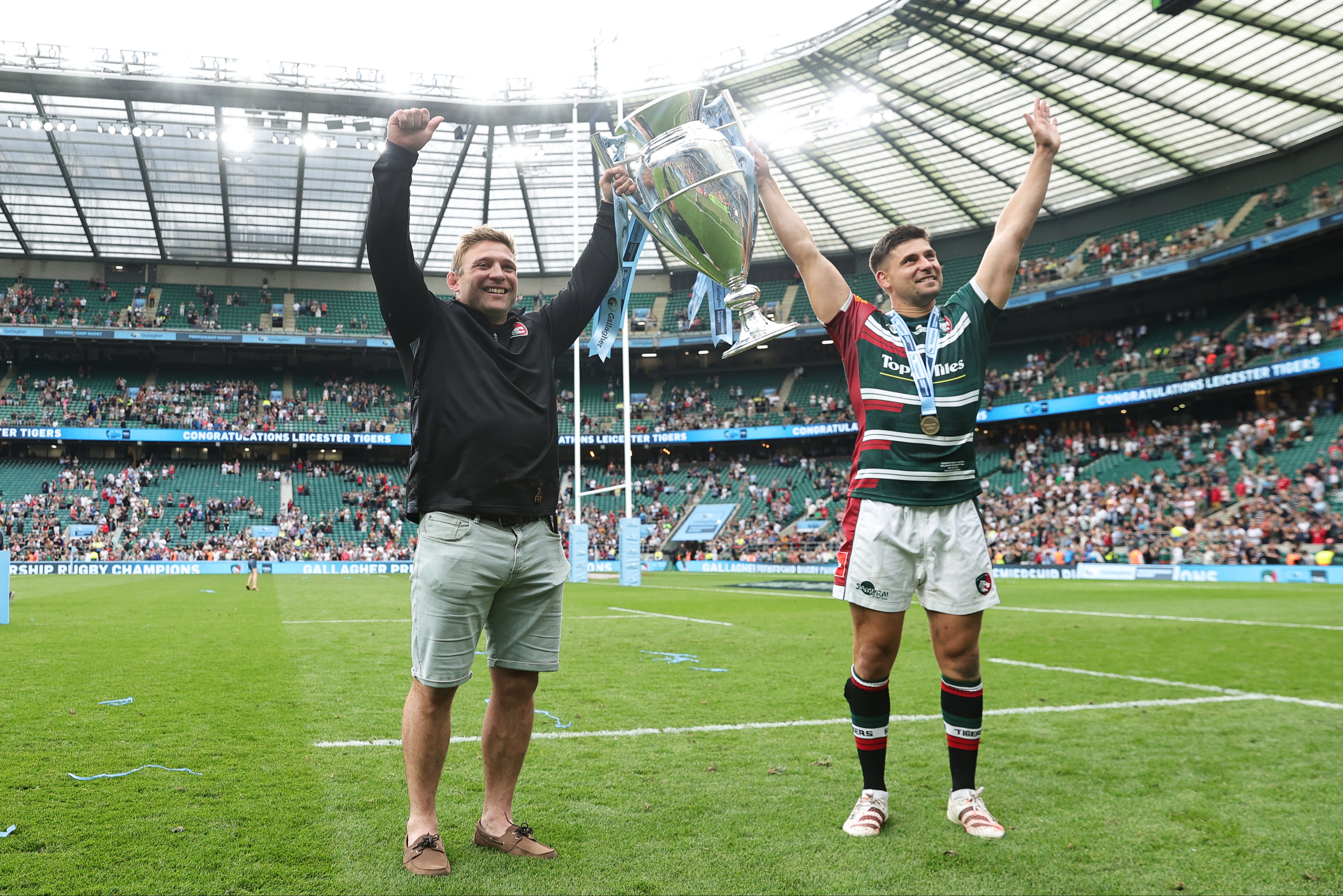Brothers Tom and Ben Youngs hold aloft the Premiership trophy