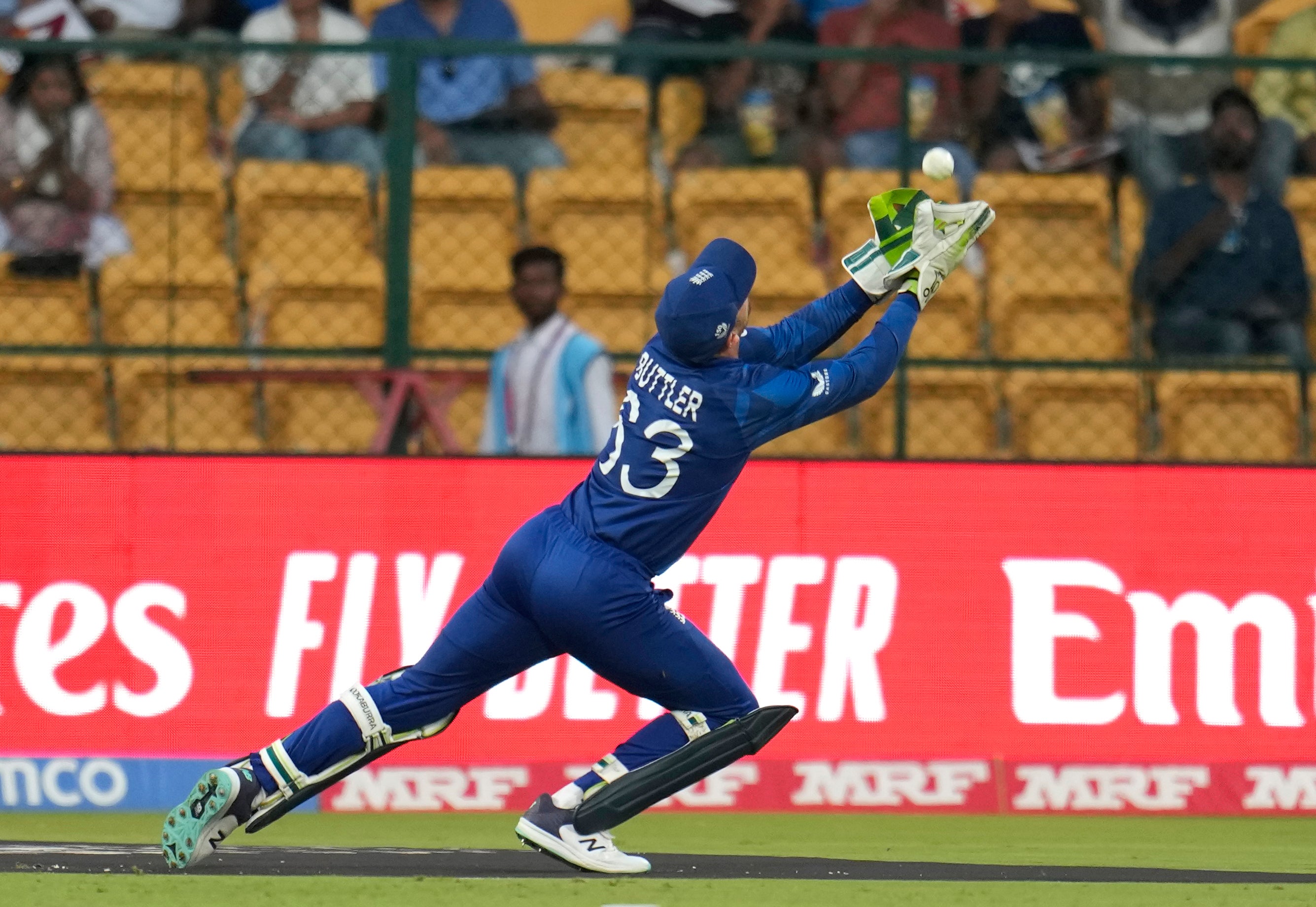 <p>Jos Buttler catches Mendis as England take two early wickets</p>