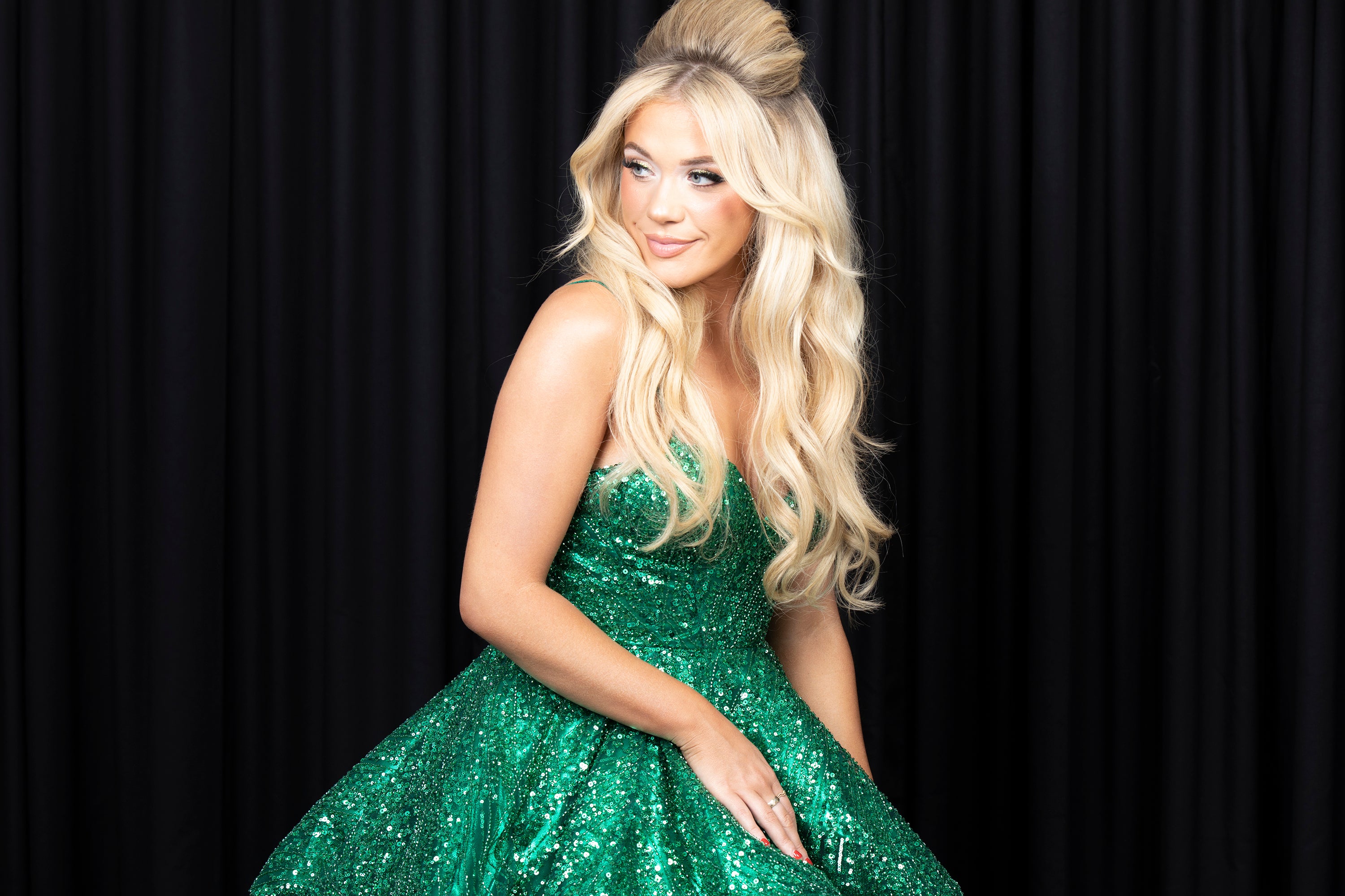 Megan Moroney Portrait Session