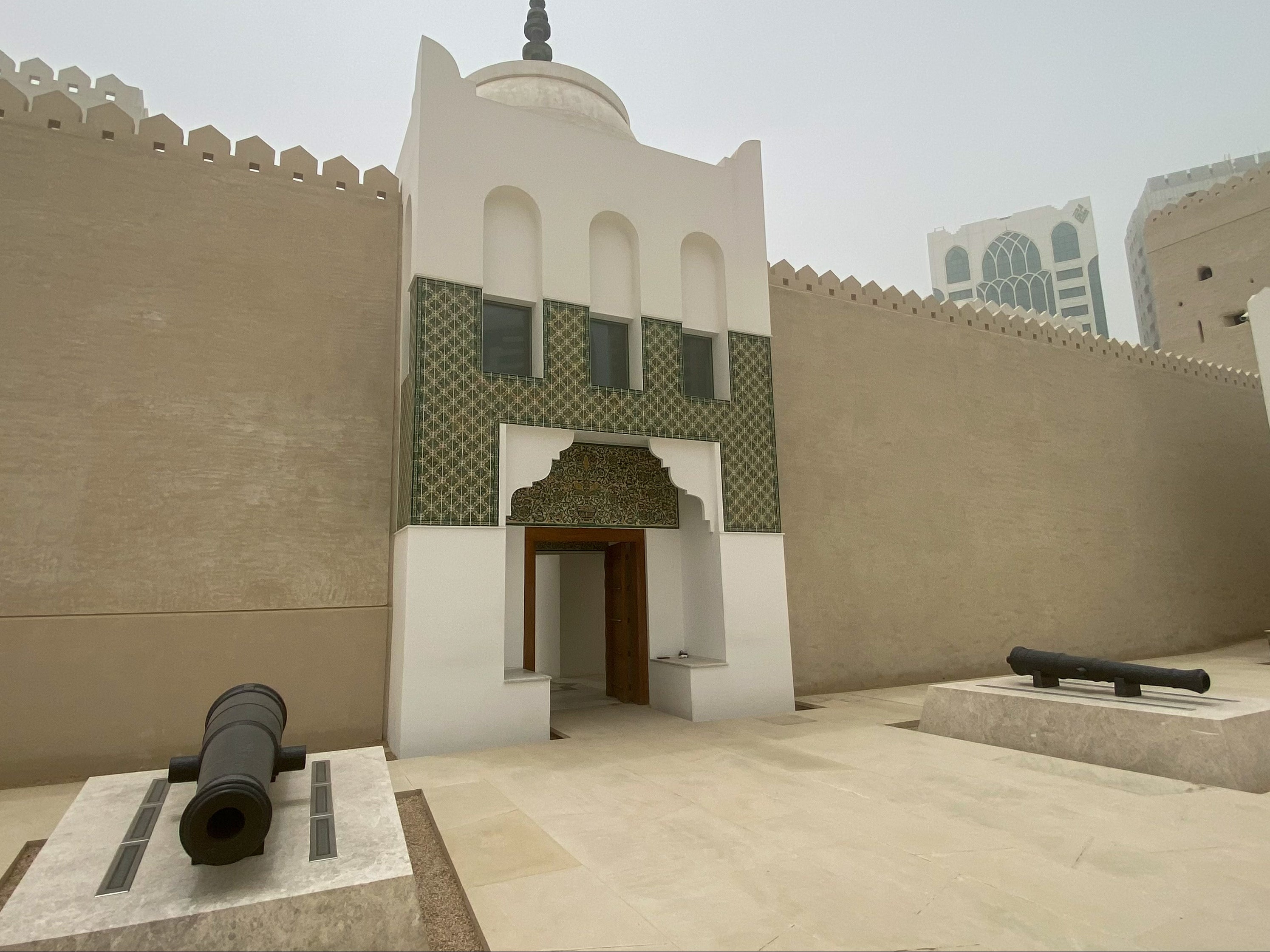<p>The Qasr Al-Hosn is the oldest stone building in the UAE </p>